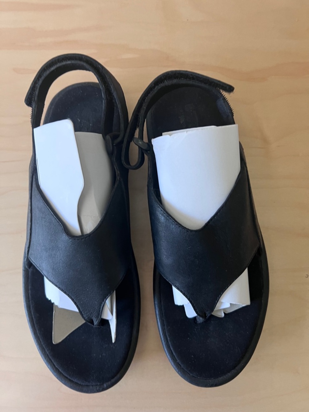 Kids Black Leather Solani Sandals with Back Strap NWOT